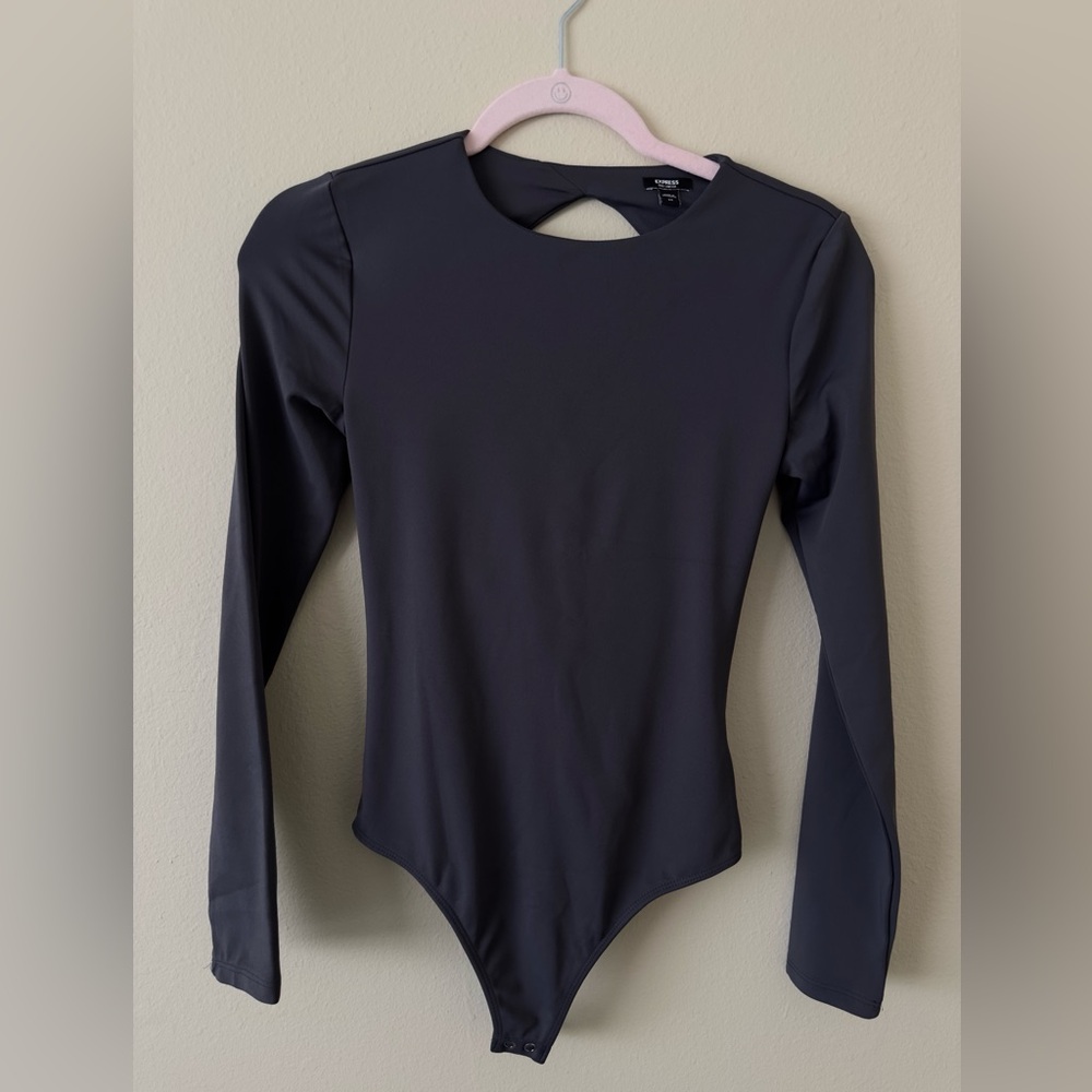 Express Body Contour Bodysuit Womens XS Gray Back Cutout Thong Shirt